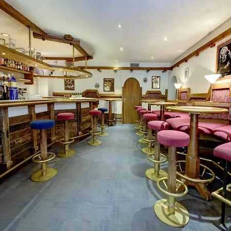 Almdorf Hochlienz, Alm 30 Obernussdorf