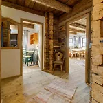 Almdorf Hochlienz, Alm 30 * Obernussdorf