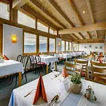 Almdorf Hochlienz, Alm 30 Apartment Obernussdorf
